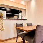 Flats Em Moema: Metro, Wifi, Ar E Manobrista