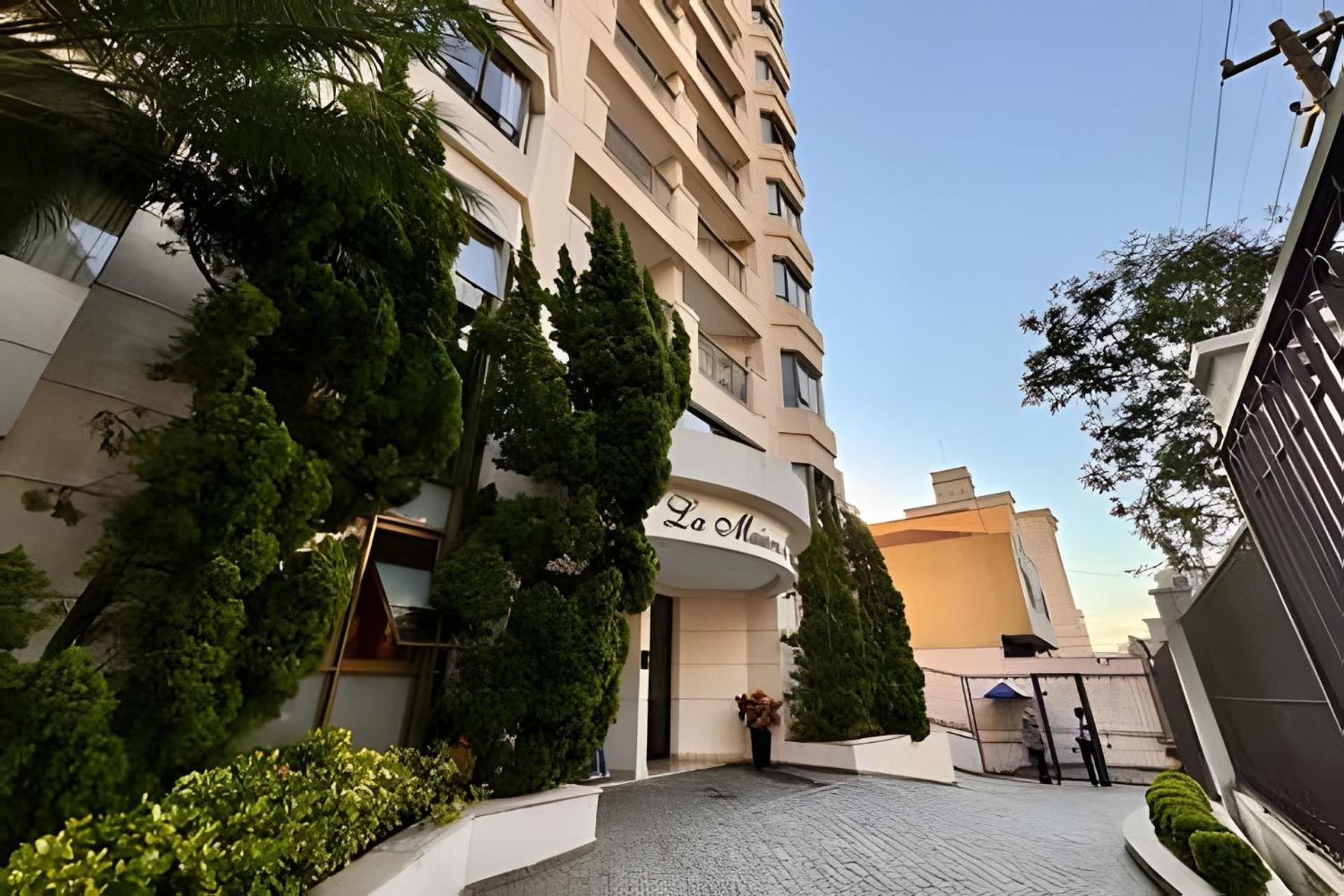 Flats Em Moema: Metro, Wifi, Ar E Manobrista São Paulo