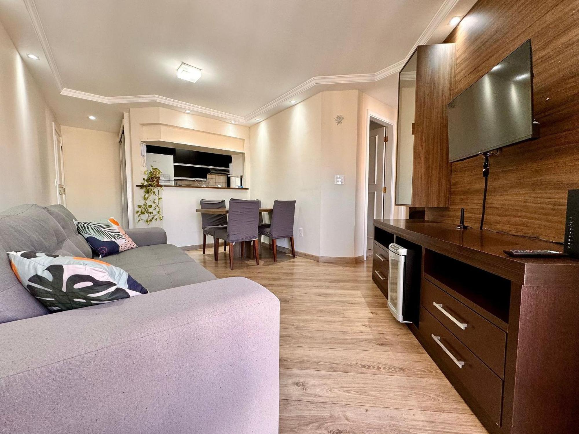 Apartamento Flats Em Moema: Metro, Wifi, Ar E Manobrista *